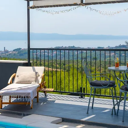 New Seaview Judita With 26sqm Pool, 5 Bedrooms, Playroom Villa *
